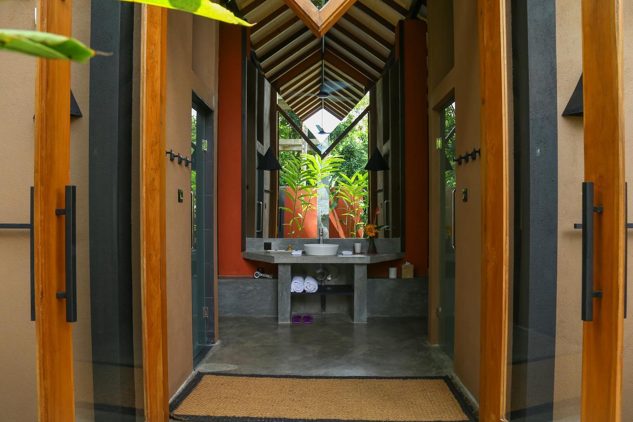 Nisala Villas Hikkaduwa Buitenkant foto